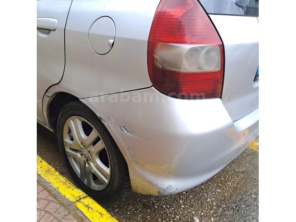 Sahibinden Honda Jazz 1.4 ES 2005 Model