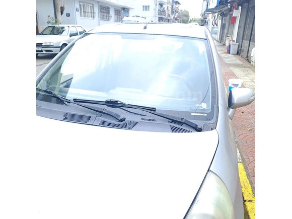 Sahibinden Honda Jazz 1.4 ES 2005 Model