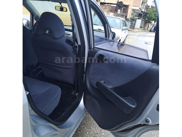 Sahibinden Honda Jazz 1.4 ES 2005 Model