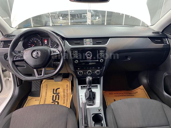 Sahibinden DEĞİŞENSİZ 2016 Octavia 1.6 TDI Style