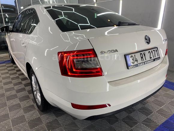 Sahibinden DEĞİŞENSİZ 2016 Octavia 1.6 TDI Style