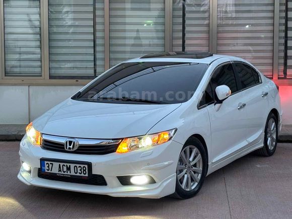 Sahibinden Honda Civic 1.6 vtec eco elegance 2013 Model 