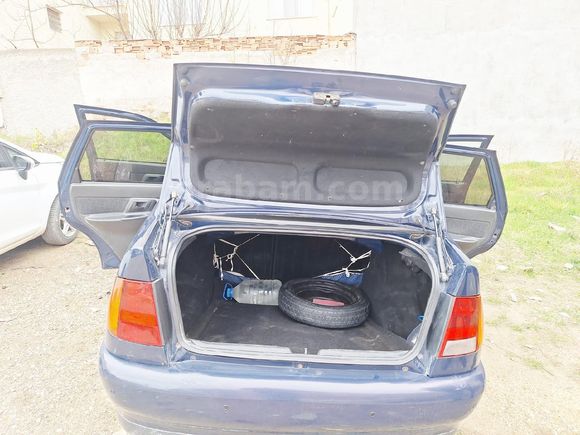 Acil satılık!!!Volkswagen Polo 1.6 Classic 1999 Model