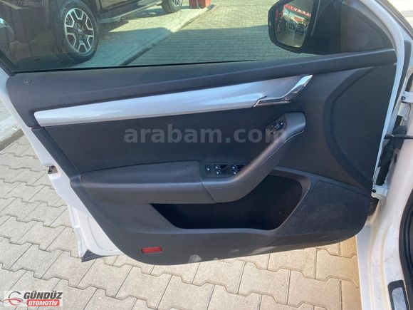 2015 SKODA OCTAVİA 1.6TDİ DSG