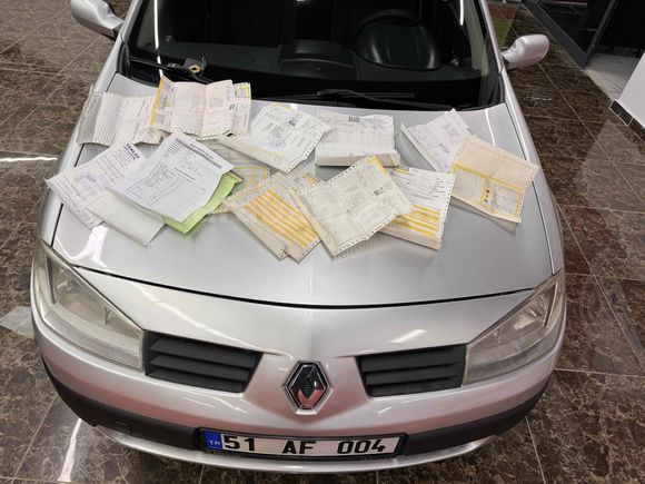 Sahibinden Renault Megane 1.5 dCi
İLK PLAKASI  SERVİS BAKIMLI