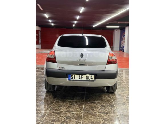 Sahibinden Renault Megane 1.5 dCi
İLK PLAKASI  SERVİS BAKIMLI