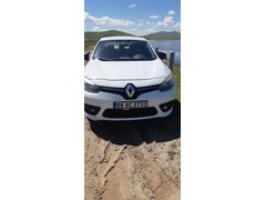 Sahibinden Renault Fluence 1.6 Touch 2015 Model  216.000 km  yeni muayneli