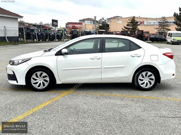 HATASIZ BOYASIZ TRAMERSİZ 2017 MODEL COROLLA 1.33