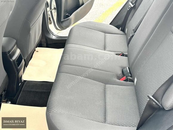 HATASIZ BOYASIZ TRAMERSİZ 2017 MODEL COROLLA 1.33