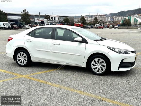 HATASIZ BOYASIZ TRAMERSİZ 2017 MODEL COROLLA 1.33