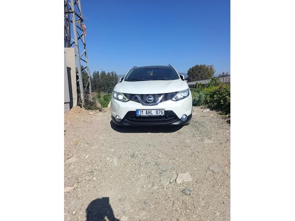 Sahibinden Nissan Qashqai 1.6 dCi Sky Pack 2015 Model