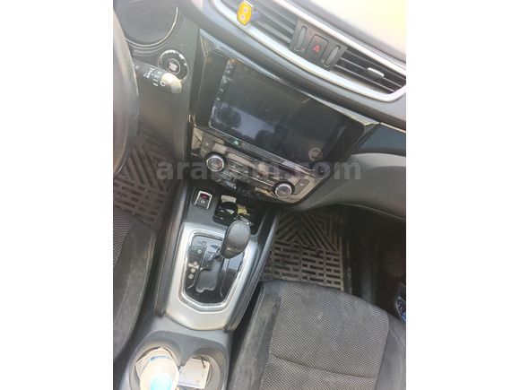 Sahibinden Nissan Qashqai 1.6 dCi Sky Pack 2015 Model