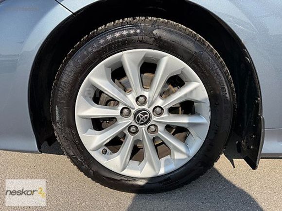 NESKAR OSMANGAZİ 2021 COROLLA 1.5 DREAM MULTIDRIVE-S