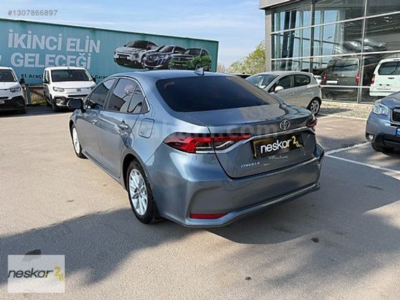 NESKAR OSMANGAZİ 2021 COROLLA 1.5 DREAM MULTIDRIVE-S
