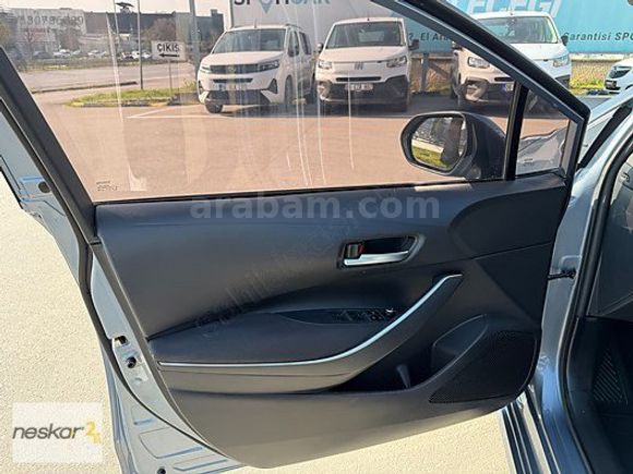 NESKAR OSMANGAZİ 2021 COROLLA 1.5 DREAM MULTIDRIVE-S