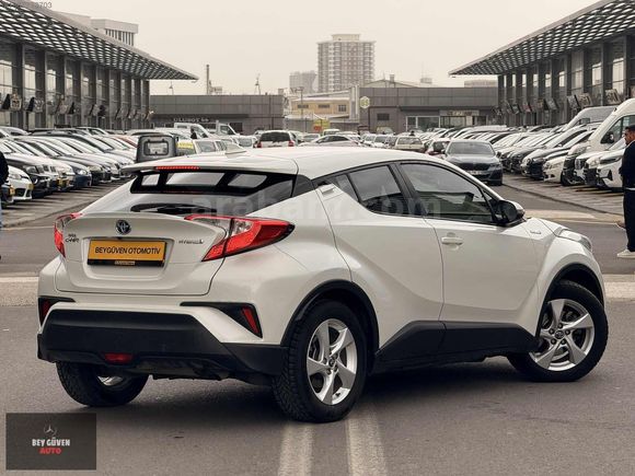 BEYGÜVEN AUTO DAN 2019 CHR 1.8 HYBRİD