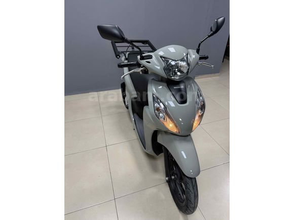 DEPOO HONDA DAN 2023 MODEL 22000 HONDA DİO PAKETE HAZIR