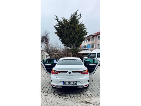 Sahibinden Renault Megane 1.3 TCe Icon 2025 Model