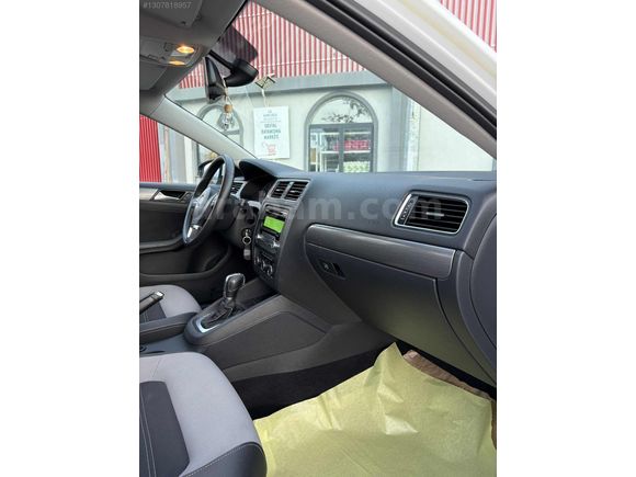 ROYALDEN 2014 VW JETTA 1.6TDİ DSG HATASIZ BOYASIZ ÇOK SINIFFF