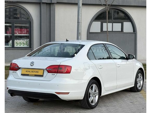 ROYALDEN 2014 VW JETTA 1.6TDİ DSG HATASIZ BOYASIZ ÇOK SINIFFF