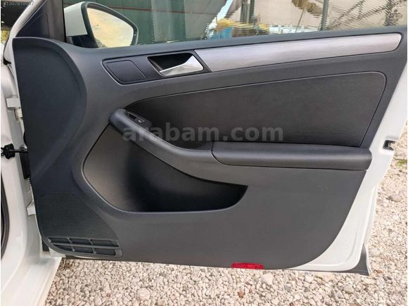 ROYALDEN 2014 VW JETTA 1.6TDİ DSG HATASIZ BOYASIZ ÇOK SINIFFF