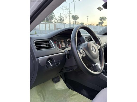 ROYALDEN 2014 VW JETTA 1.6TDİ DSG HATASIZ BOYASIZ ÇOK SINIFFF