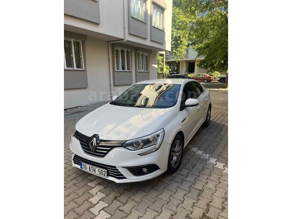 Sahibinden Renault Megane 1.3 TCe Joy 2020 Model 