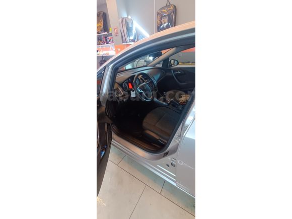 Sahibinden Opel Astra 1.6 Edition 2014 Model 
