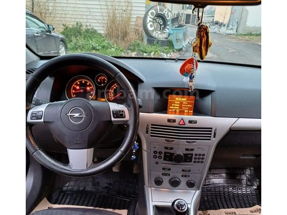Sahibinden Opel Astra 1.6 Enjoy Elegance 2010 Model
