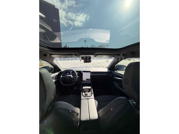 Şahininden Renault Austral 1.3 Hybrid Techno Esprit Alpine 2025 Model 