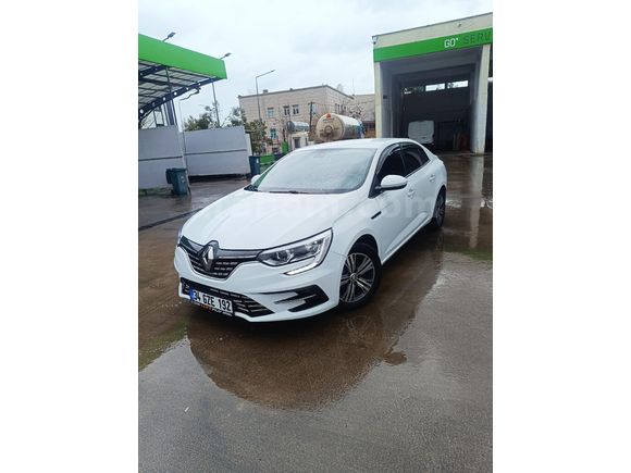 Sahibinden Renault Megane 1.3 TCe Touch 2023 Model