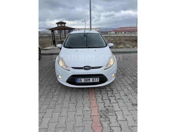 Sahibinden Ford Fiesta 1.4 TDCi Titanium X 2012 Model 