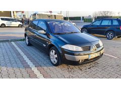 Sahibinden Renault Megane 1.6 Dynamique 2004 Model  274.600 km Siyah