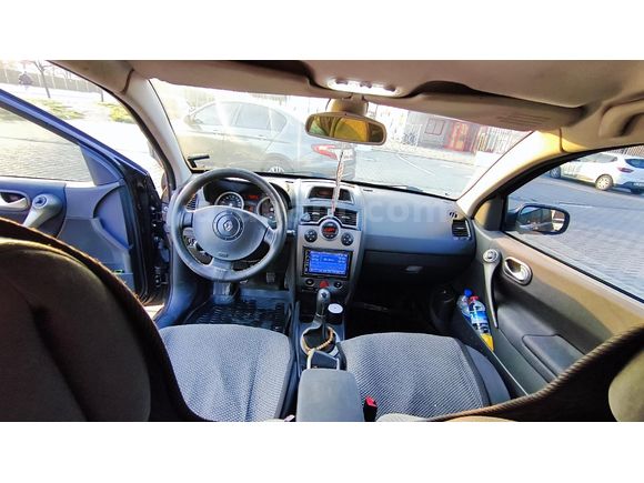 Sahibinden Renault Megane 1.6 Dynamique 2004 Model  274.600 km Siyah