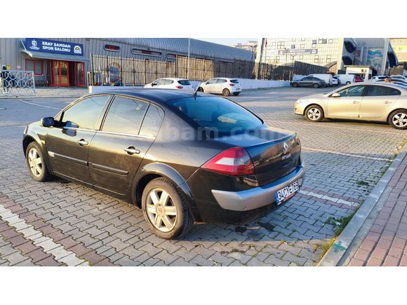 Sahibinden Renault Megane 1.6 Dynamique 2004 Model  274.600 km Siyah