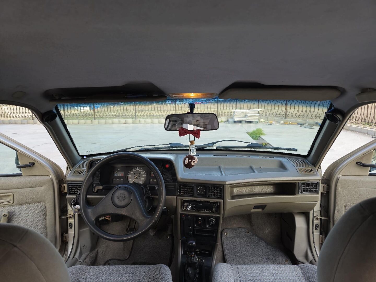Sahibinden Opel Kadett 1.4 1990 Model Ankara 238.000 km Bej 2