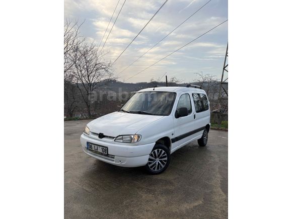 Sahibinden Peugeot Partner 1.9 D Combispace 2000 Model 