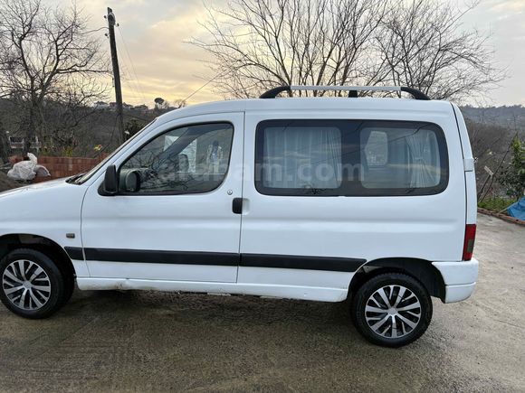 Sahibinden Peugeot Partner 1.9 D Combispace 2000 Model 