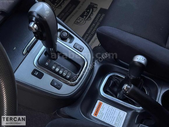 TERCAN MOTORS'DAN TERTEMİZ BAKIMLI 4 KAPI OTOMATİK 4X4 VİTARA