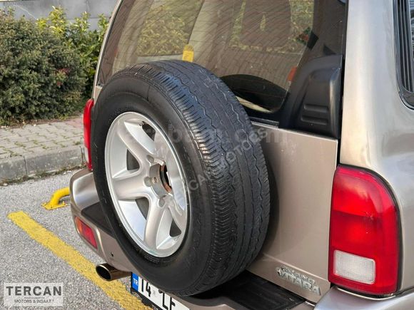 TERCAN MOTORS'DAN TERTEMİZ BAKIMLI 4 KAPI OTOMATİK 4X4 VİTARA