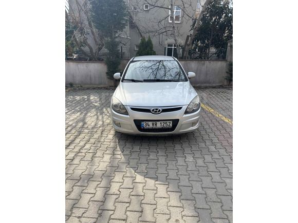 Sahibinden Hyundai i30 1.6 CRDi Team 2011 Model 