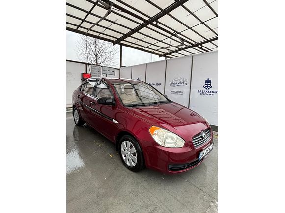 ACCENT ERA 71.600 KM'DE ORJİNAL (MUAYENESİ YENİ)