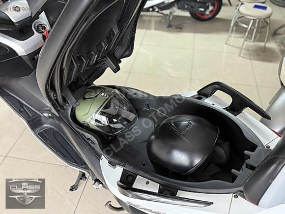 UYGUN RAKAM - XMAX250 ABS-KAZASIZ-EXTRALI-TAKAS OLUR