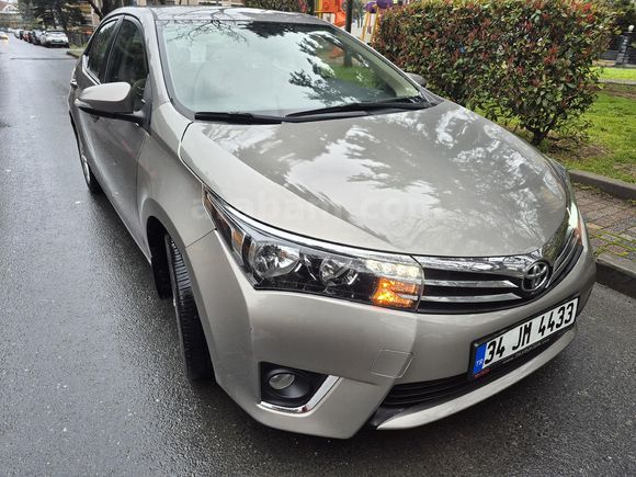 SAHİBİNDEN, TERTEMİZ MASRAFSIZ  COROLLA DİZELl 134.000 KM de  2014 Model