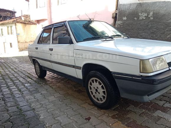 Sahibinden Renault R 9 1.4 Broadway GTE 1993 Model