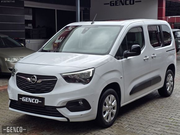 2022 OPEL COMBO 1.5 D LİFE ULTİMATE CAM TAVAN HATASIZ