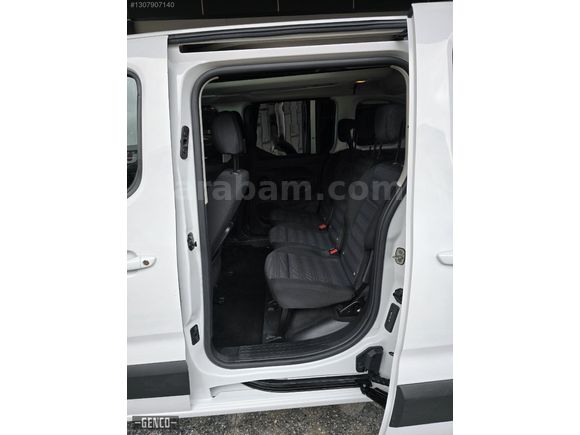 2022 OPEL COMBO 1.5 D LİFE ULTİMATE CAM TAVAN HATASIZ