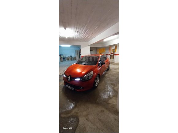 Sahibinden Renault Clio 0.9 TCe Icon 2013 Model  120.000 km Kırmızı