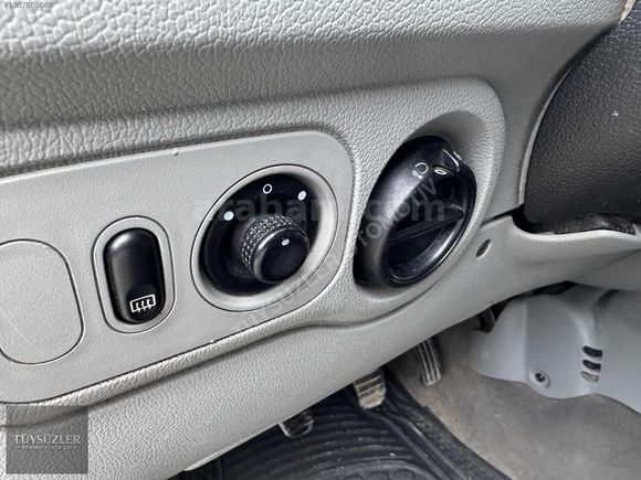 İlk kullanıcıdan senetli Renault Kango Elkt. Ayna Klima