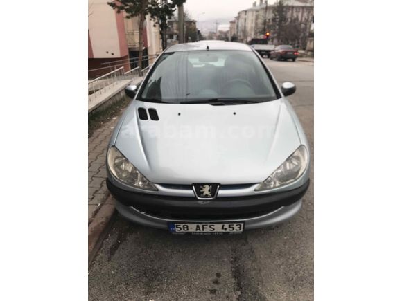 Sahibinden Peugeot 206 1.4 X-Design 2005 Model 